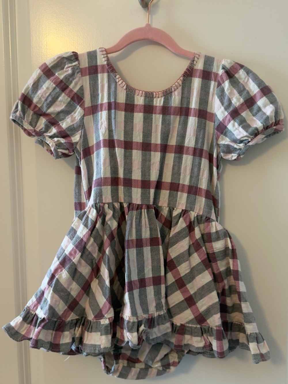 Girls Plaid Puff-Sleeve Dress in Mauve and Gray
